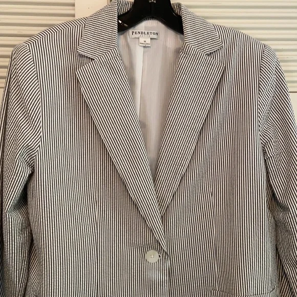 PENDLETON Grey Striped Seersucker Blazer Jacket - Picture 3 of 9
